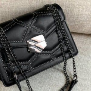 Fashionable One Shoulder Messenger chain bag